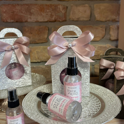 Touch of Roses - Rose facial tonic